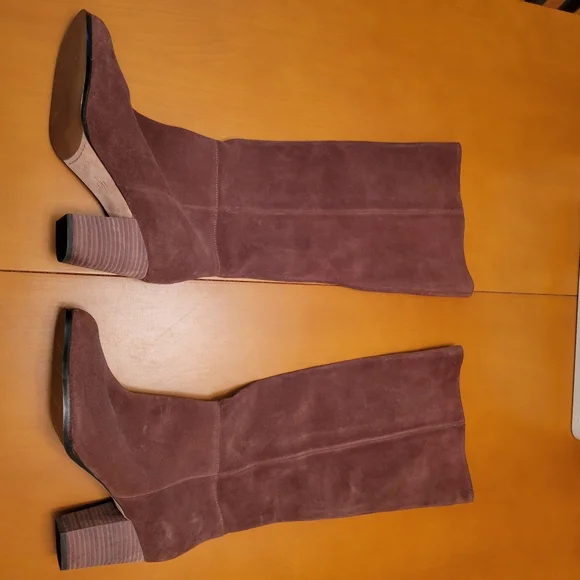 NWOT/B: Cole Haan Nike Air Suede Boots, Size 10.5, Never Worn, OBO - Picture 3 of 6